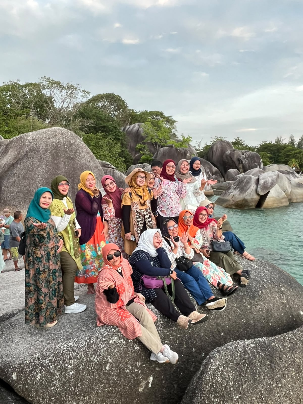 PAKET FAMILY BELITUNG 3D2N